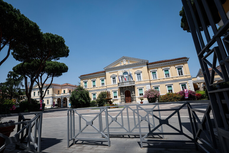 Un 'immagine dell 'Istituto Nazionale per le Malattie Infettive "Lazzaro Spallanzani" - RIPRODUZIONE RISERVATA