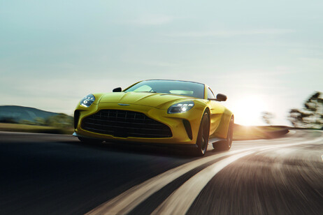 Aston Martin Vantage AMV24 Edition celebra la 24 Ore di Spa 2024