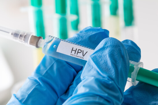 Solo 1 genitore su 2 sa che HPV causa tumori anche nell'uomo