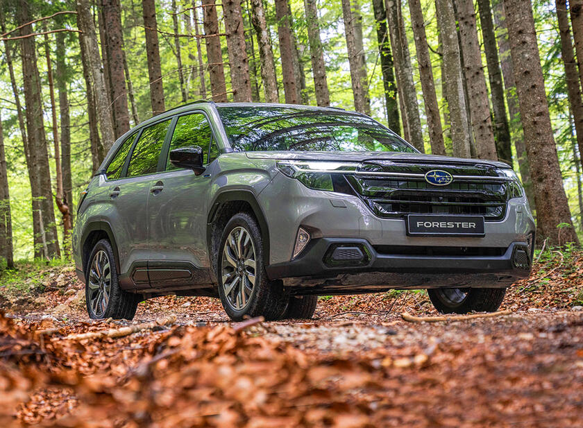 Subaru Forester e-Boxer 2025