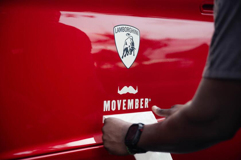 Raduno Lamborghini per Movember