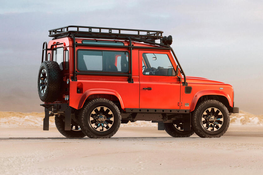 Land Rover Classic Defender Works Bespoke