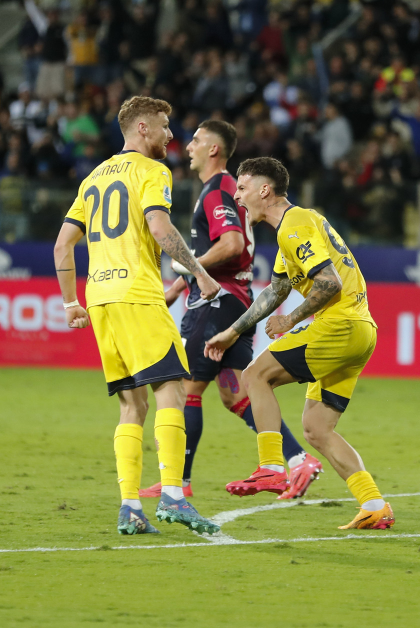 Soccer: Serie A ; Parma - Cagliari