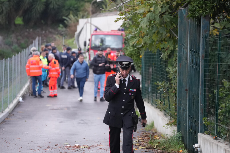 - RIPRODUZIONE RISERVATA