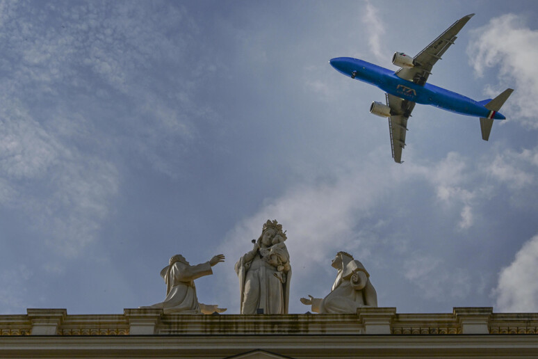 Via libera finale dell 'Ue alle nozze tra Ita e Lufthansa - RIPRODUZIONE RISERVATA